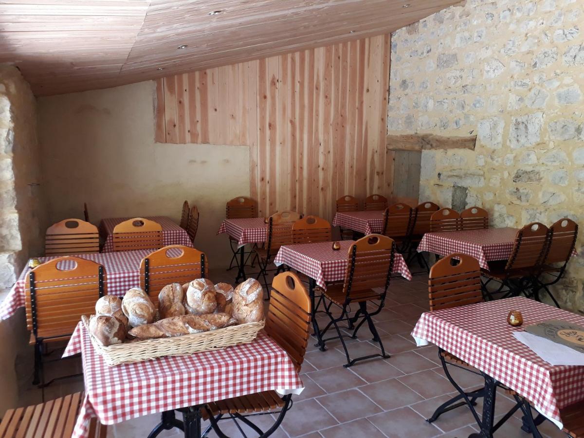 Le Moulin Bed & Breakfast Pradelle Eksteriør bilde