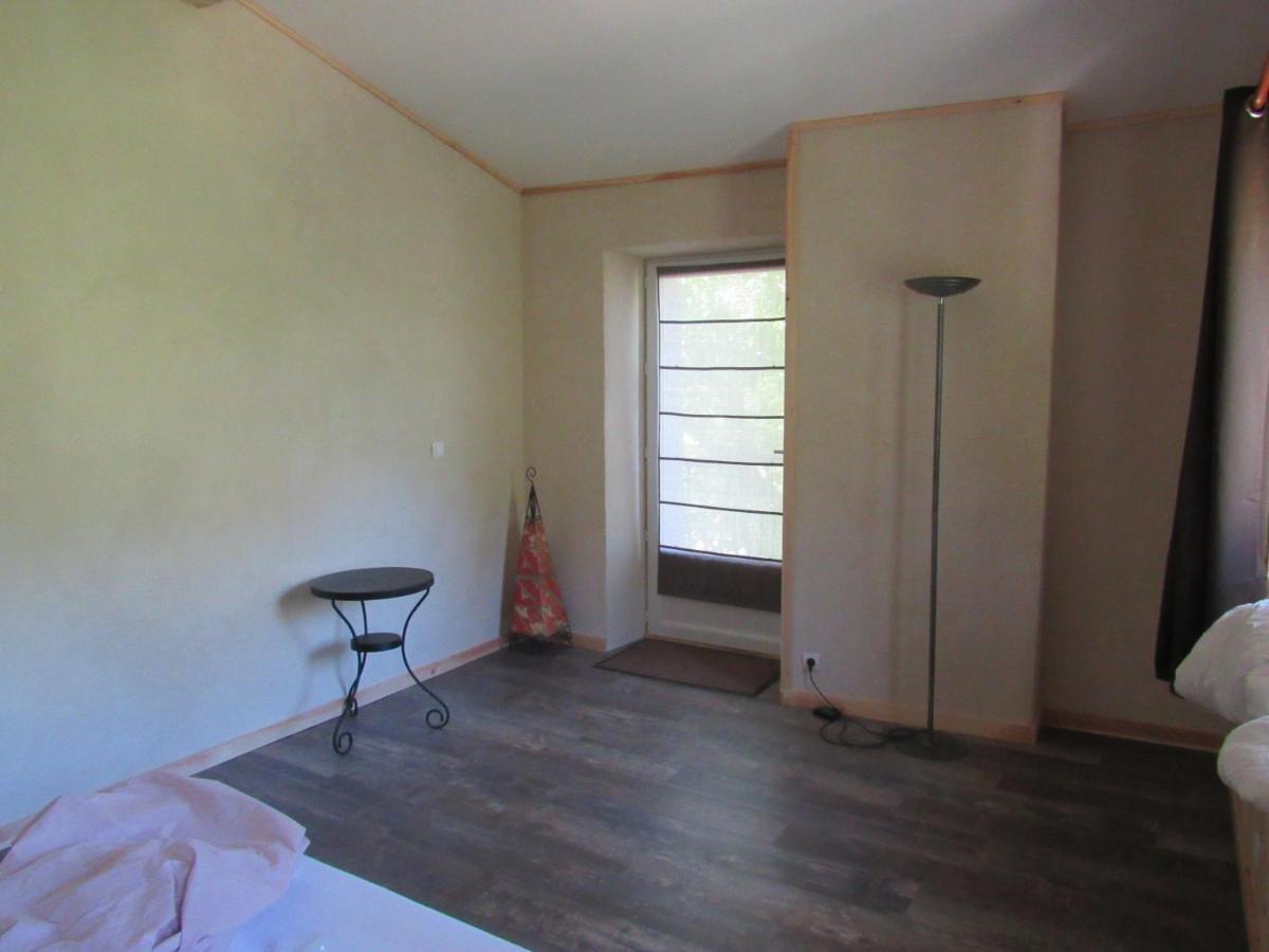 Le Moulin Bed & Breakfast Pradelle Eksteriør bilde
