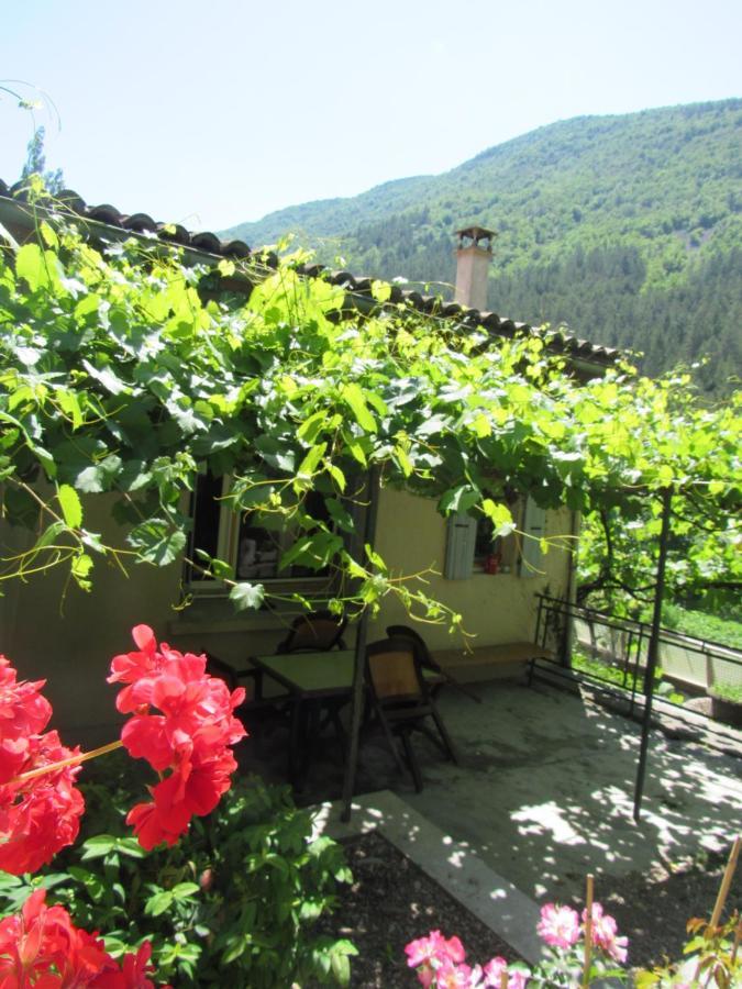 Le Moulin Bed & Breakfast Pradelle Eksteriør bilde