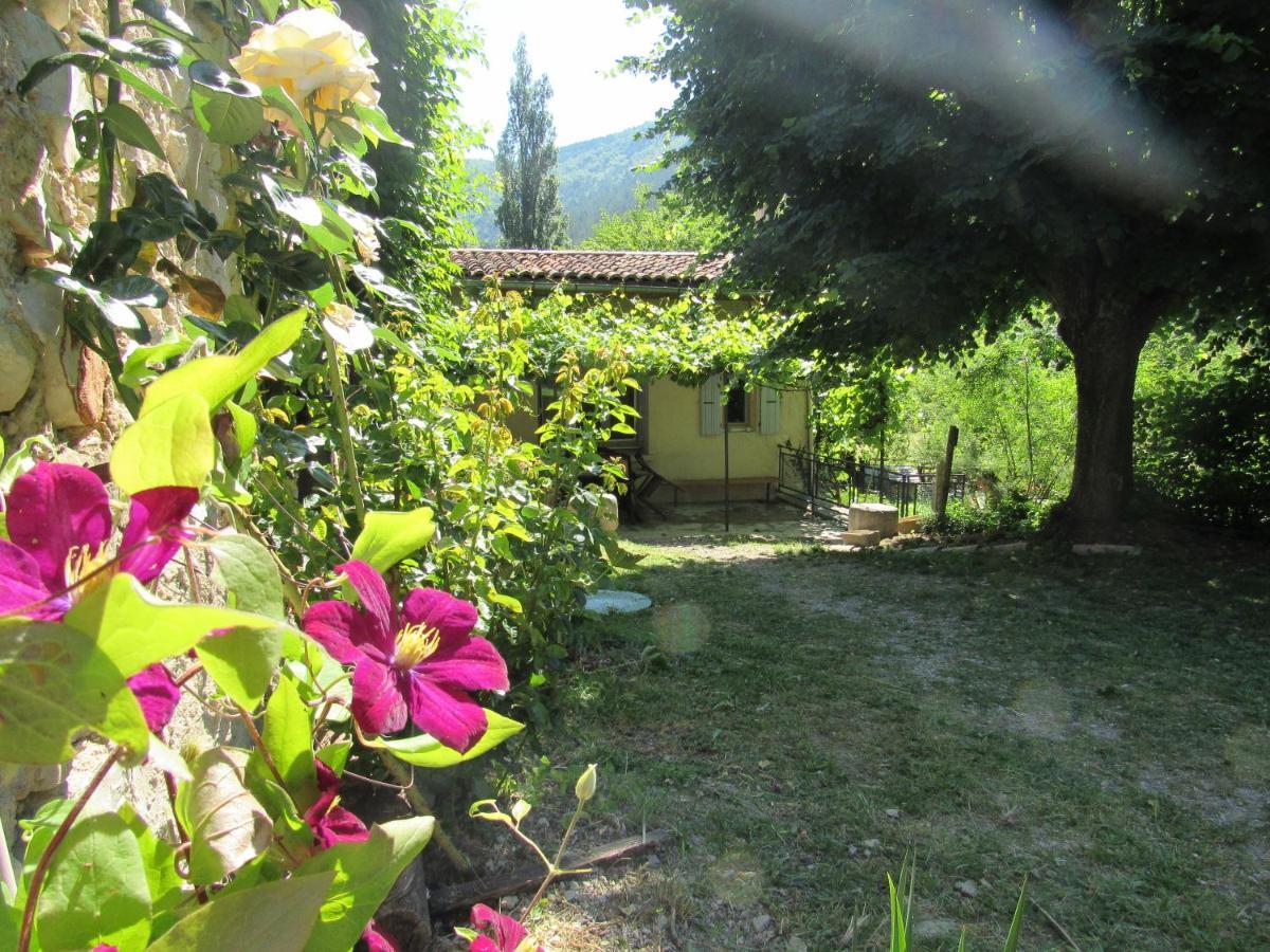 Le Moulin Bed & Breakfast Pradelle Eksteriør bilde