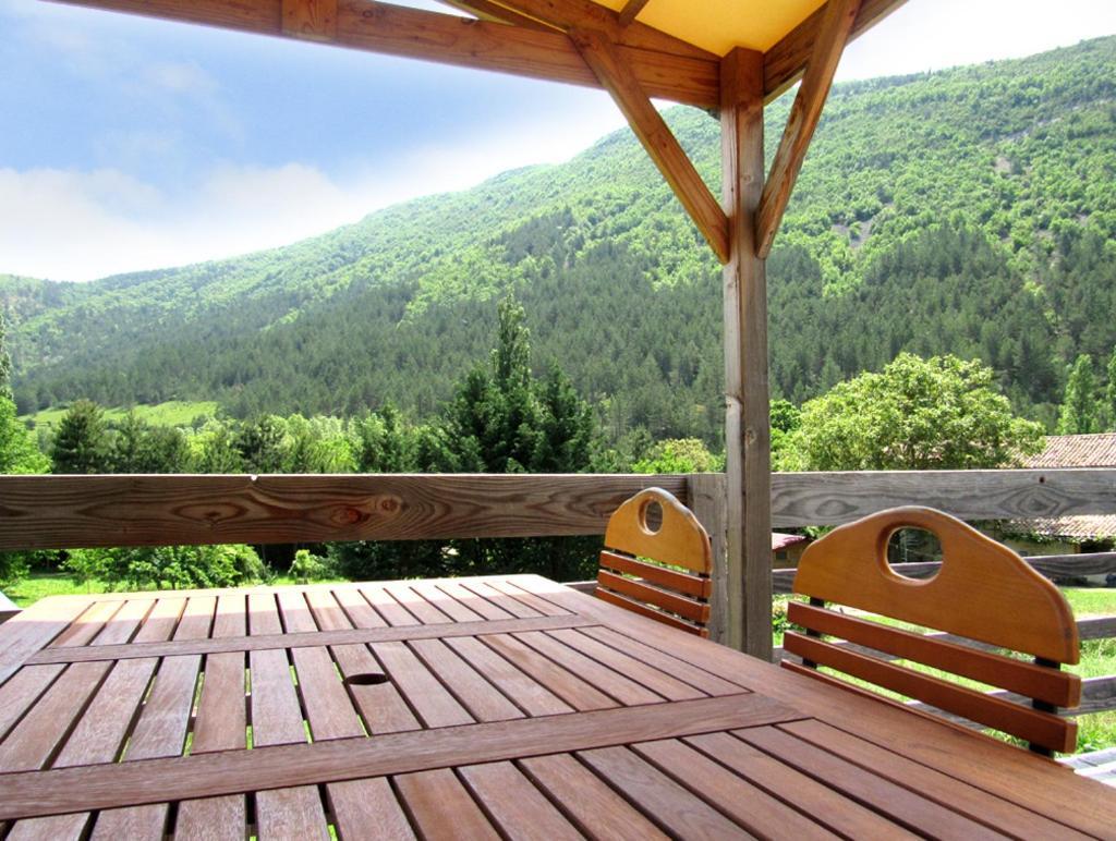 Le Moulin Bed & Breakfast Pradelle Eksteriør bilde